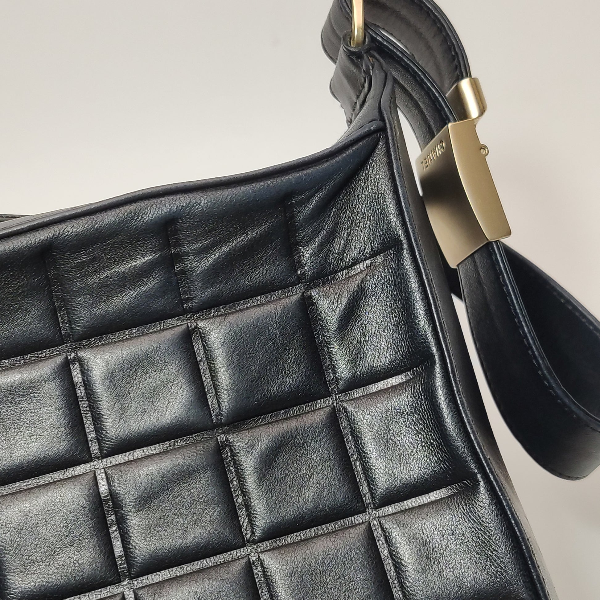 Chanel Chocolate Bar Shoulder bag Lambskin