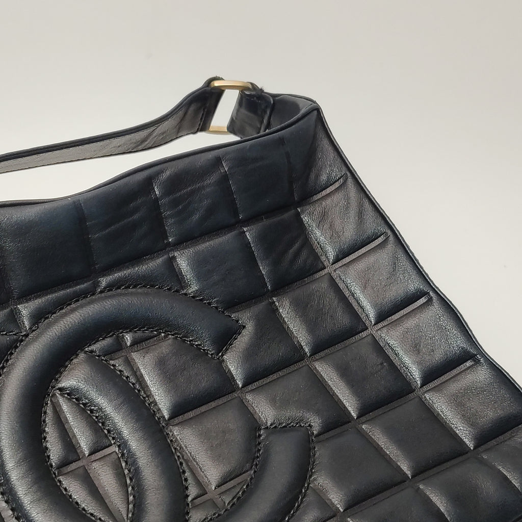 Chanel Chocolate Bar Shoulder bag Lambskin
