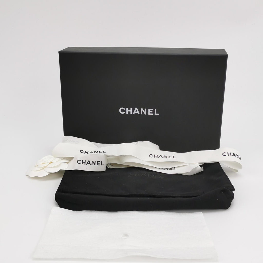 Chanel Pearl Crush Wallet on Chain Lambskin