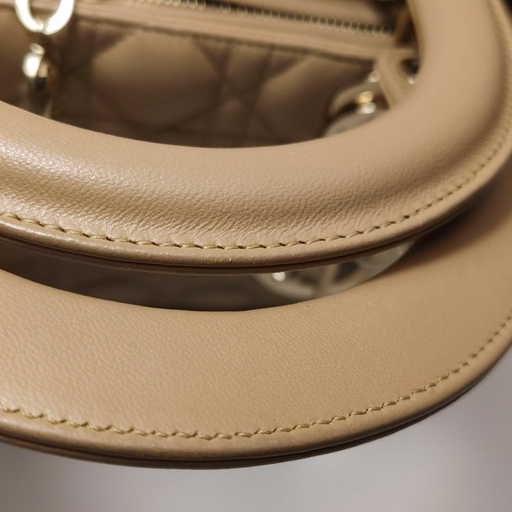 Dior Lady Dior Medium Beige