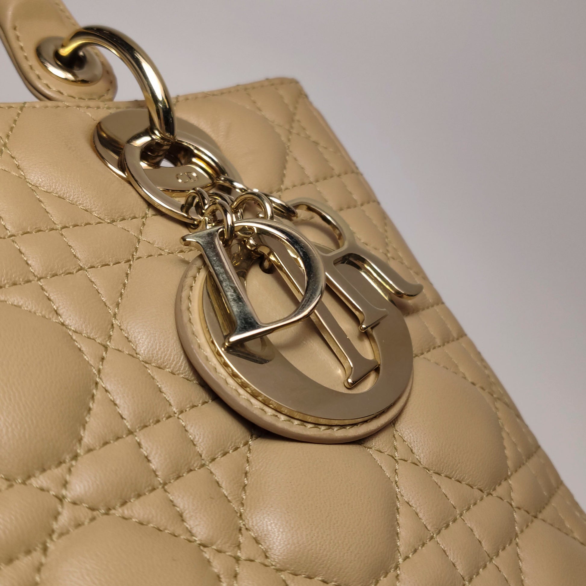 Dior Lady Dior Medium Beige