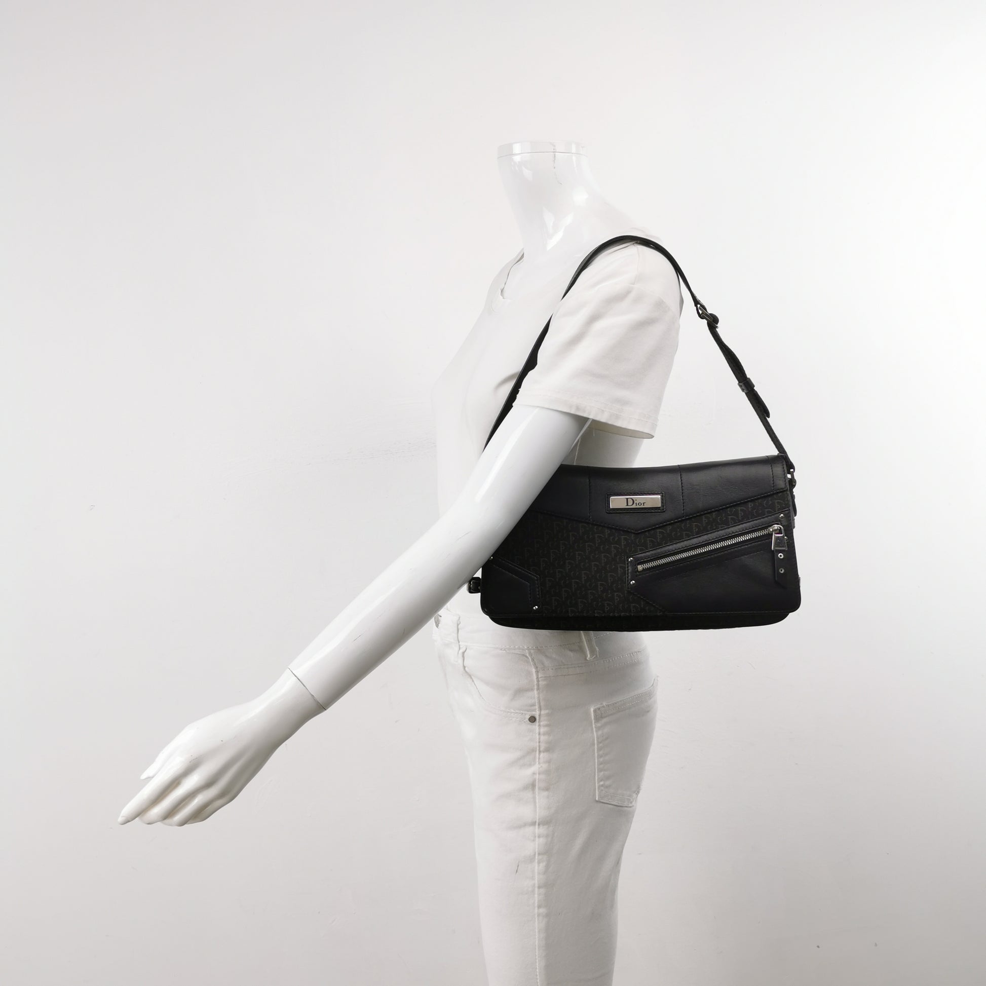 Dior Oblique Trotter Street Chic Shoulder Bag