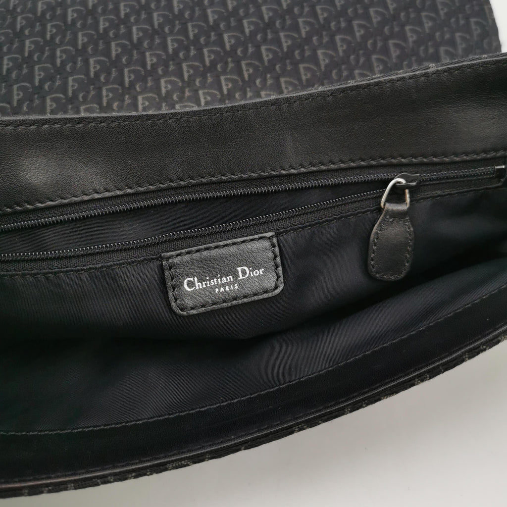 Dior Oblique Trotter Street Chic Shoulder Bag