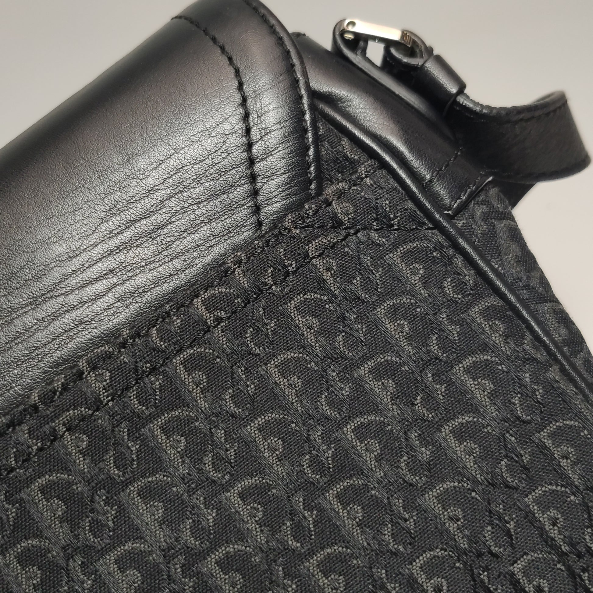 Dior Oblique Trotter Street Chic Shoulder Bag