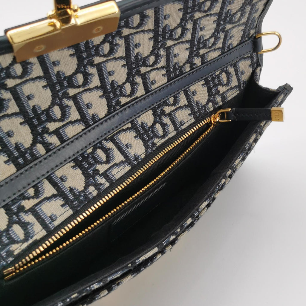 Dior Oblique 30 Montaigne Chain Pouch Blue