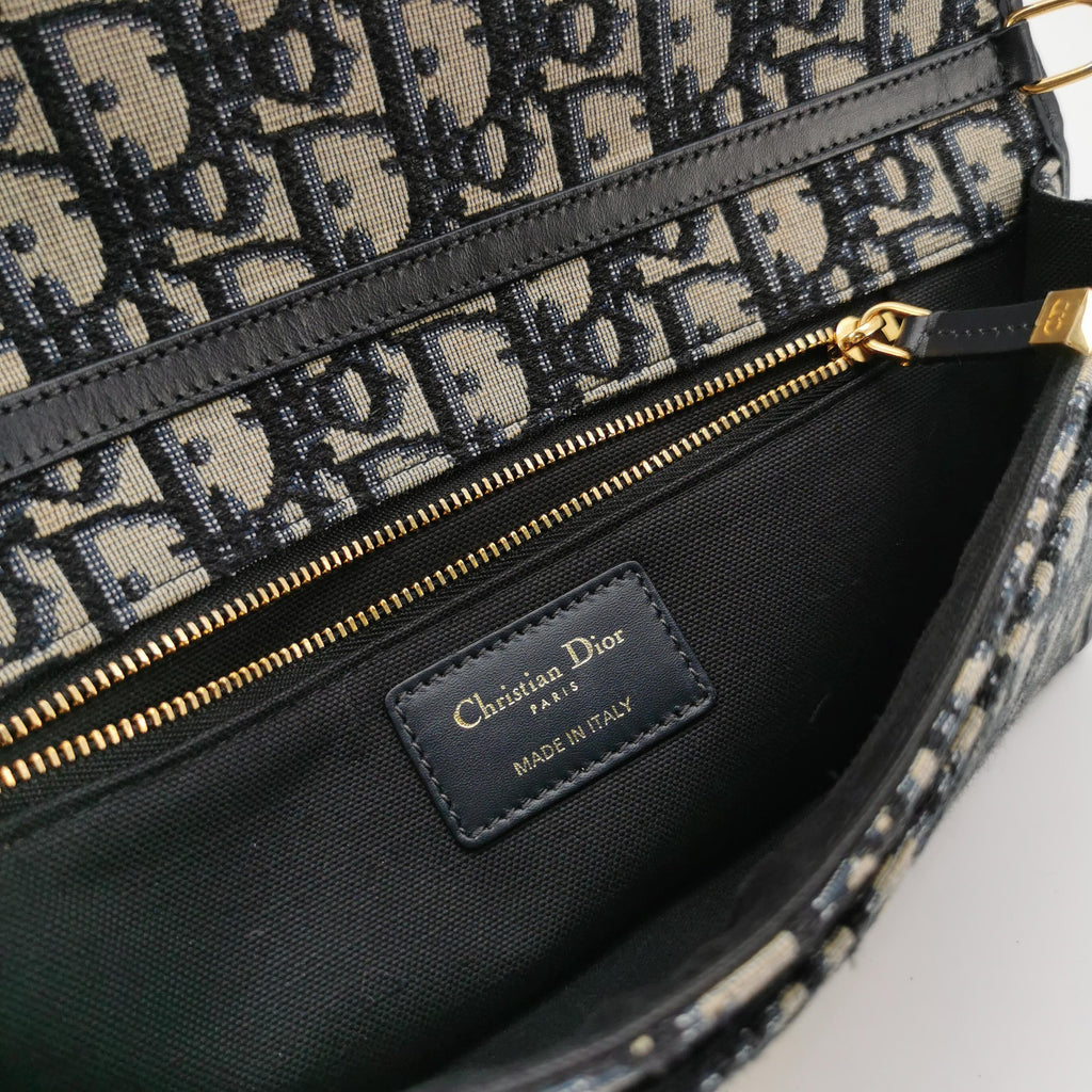 Dior Oblique 30 Montaigne Chain Pouch Blue