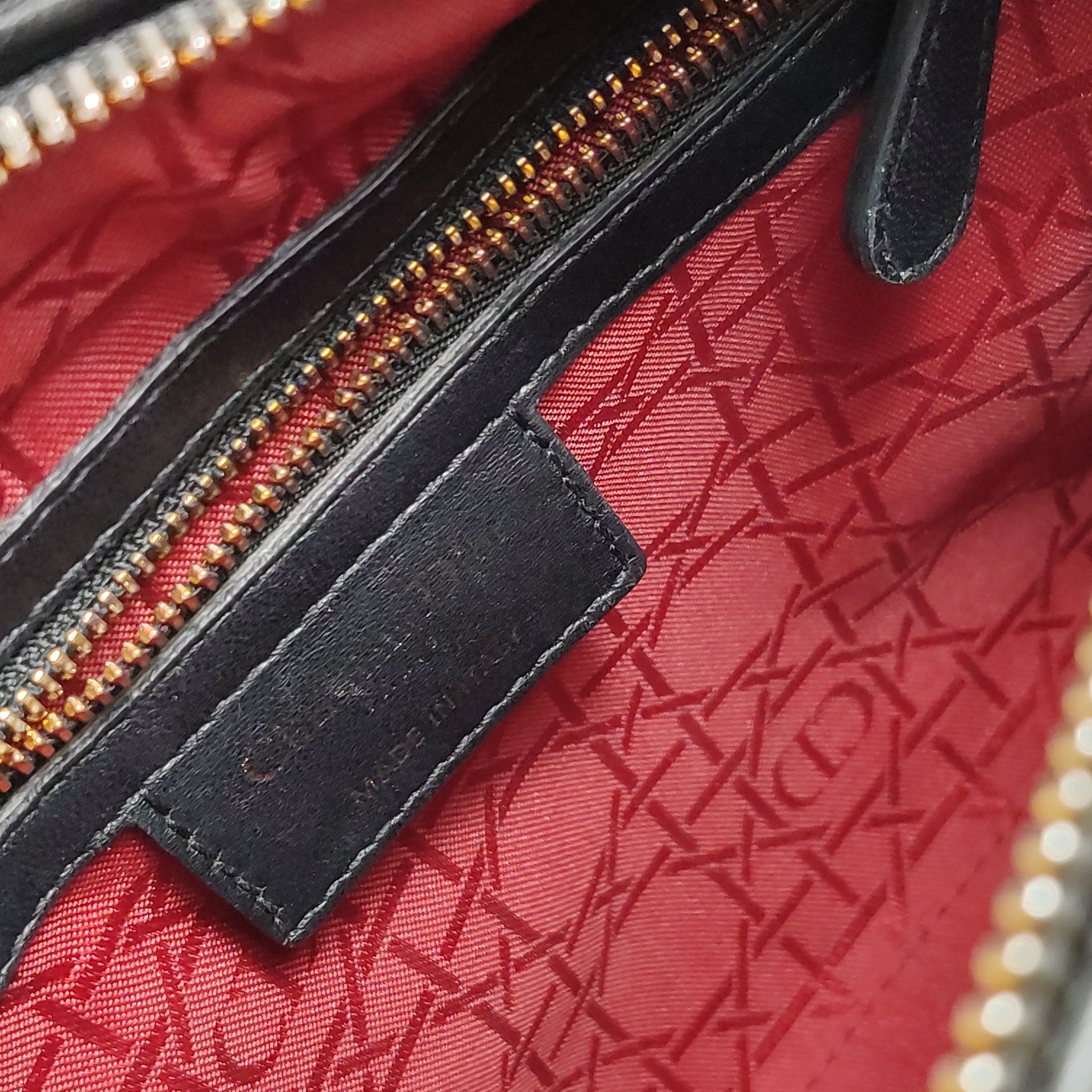 Lady Dior Medium Black GHW