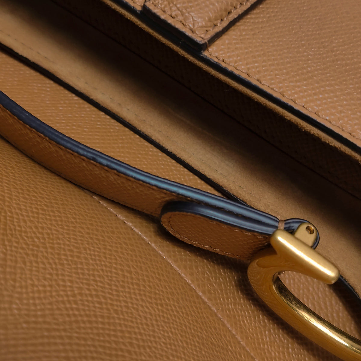 Dior Saddle Medium Camel