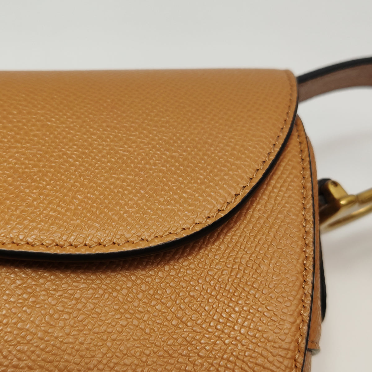 Dior Saddle Medium Camel
