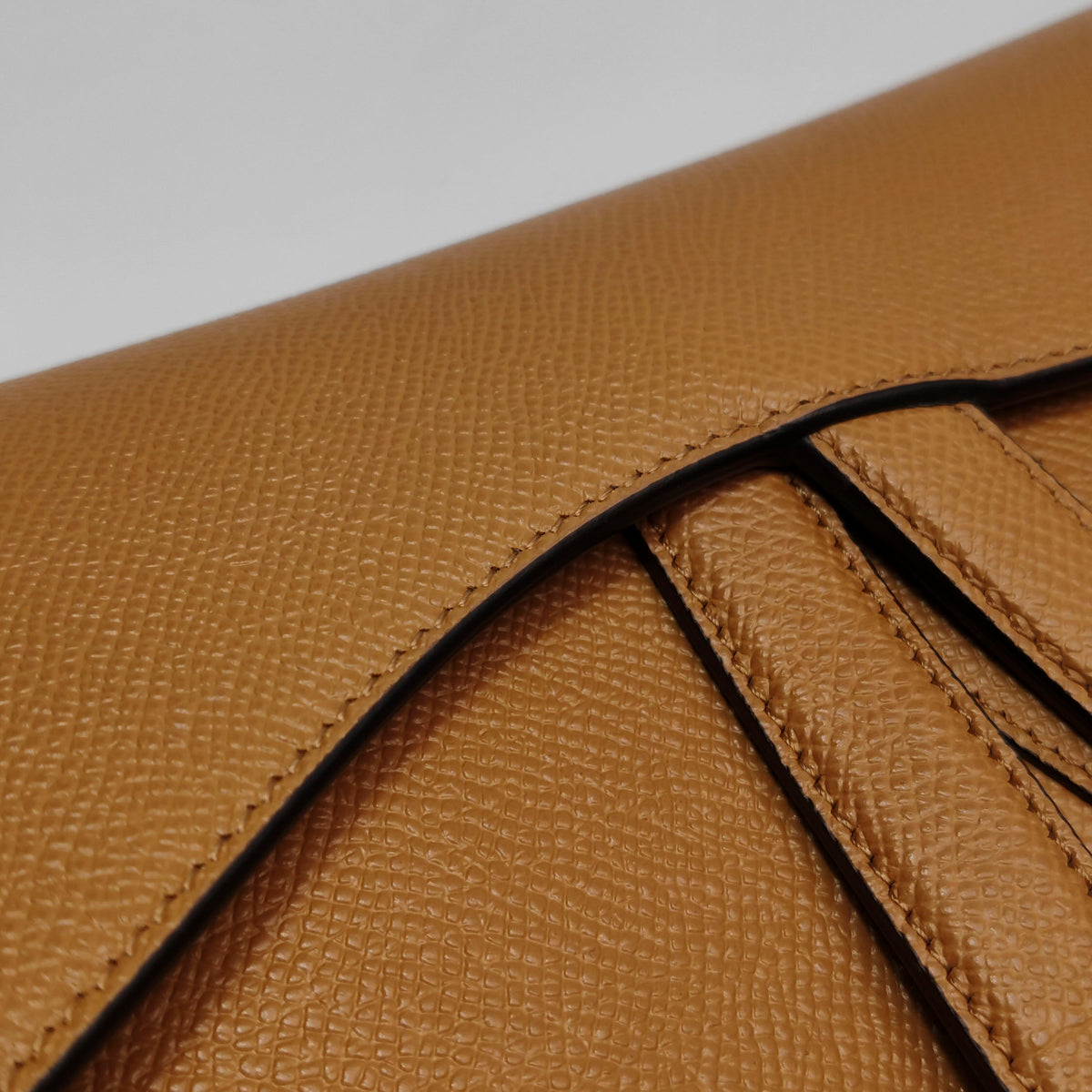 Dior Saddle Medium Camel