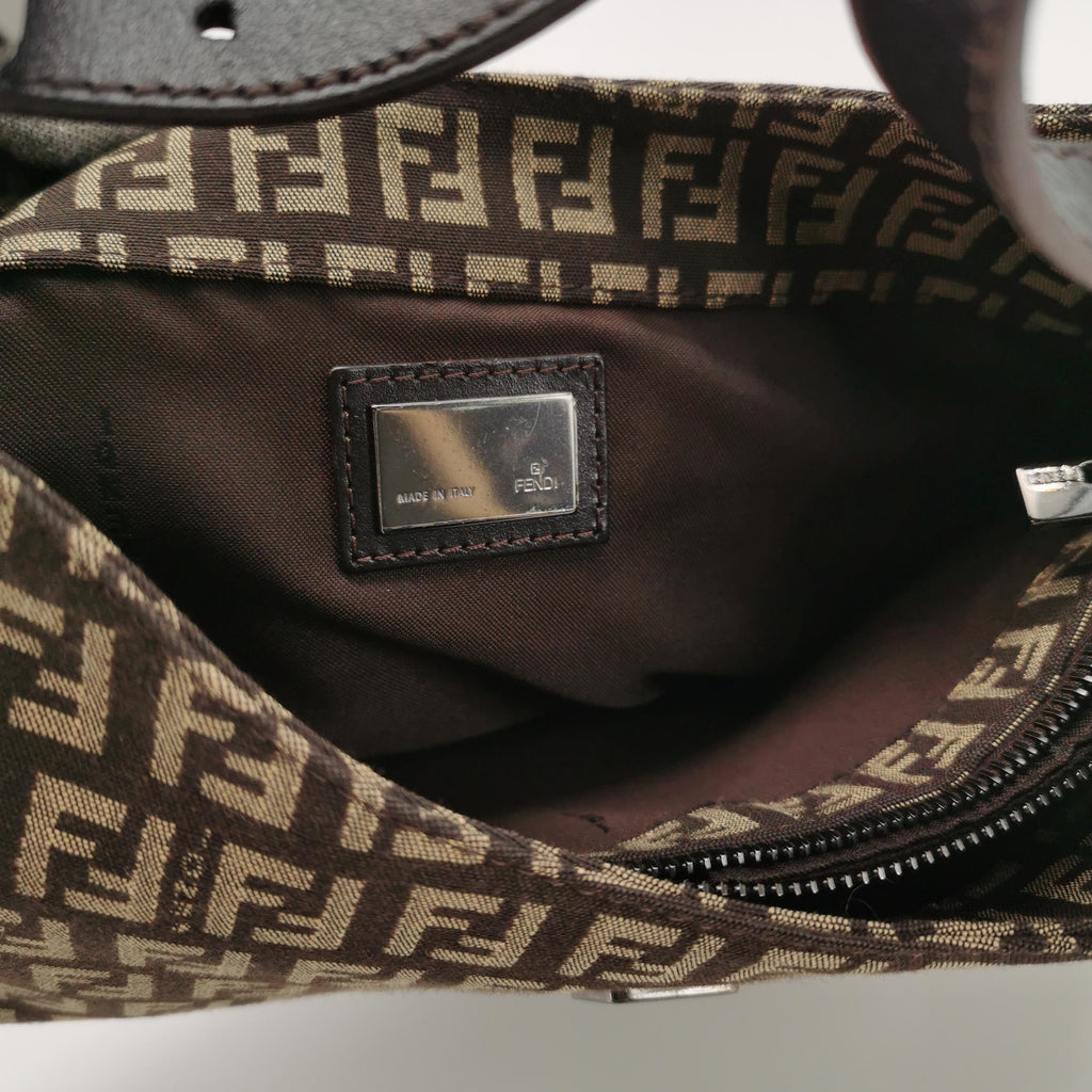Fendi Zucchino Baguette Hobo Brown