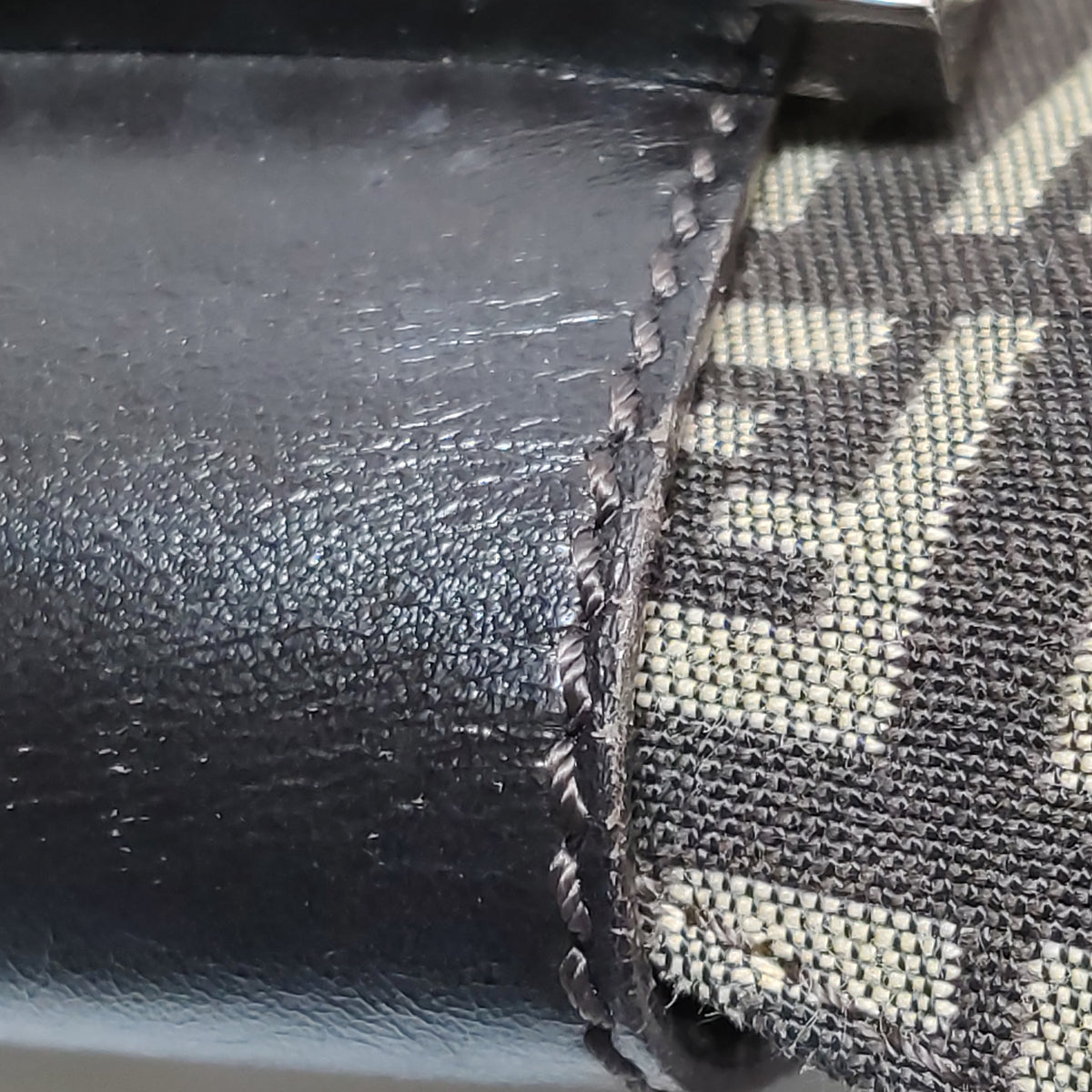 Fendi Zucchino Baguette Hobo Brown