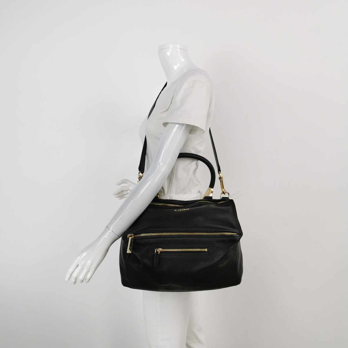 Givenchy Pandora Medium Black