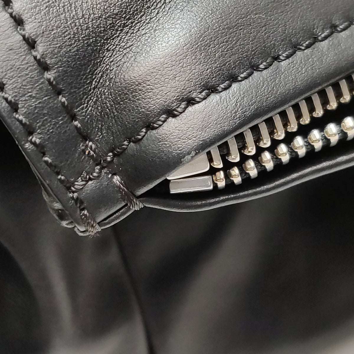Givenchy Pandora Medium Black