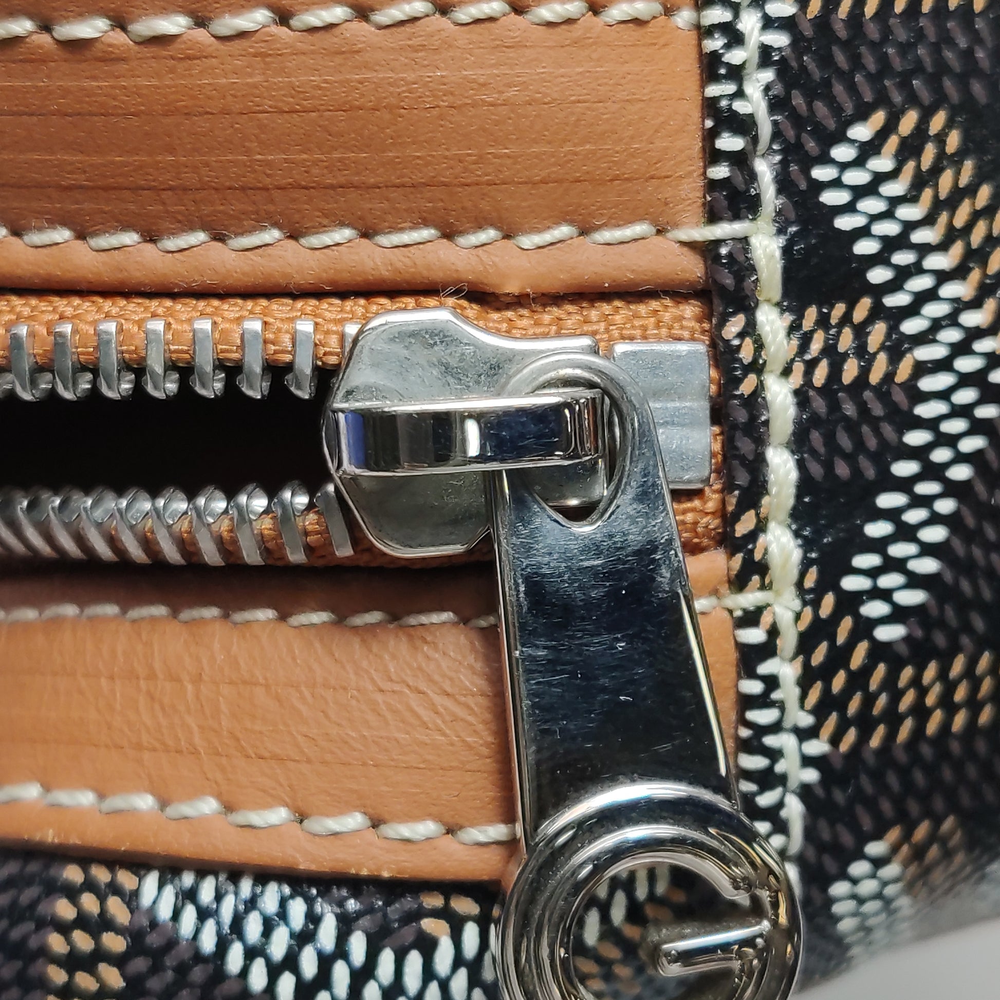Goyard Cap Vert Crossbody Tan Noir