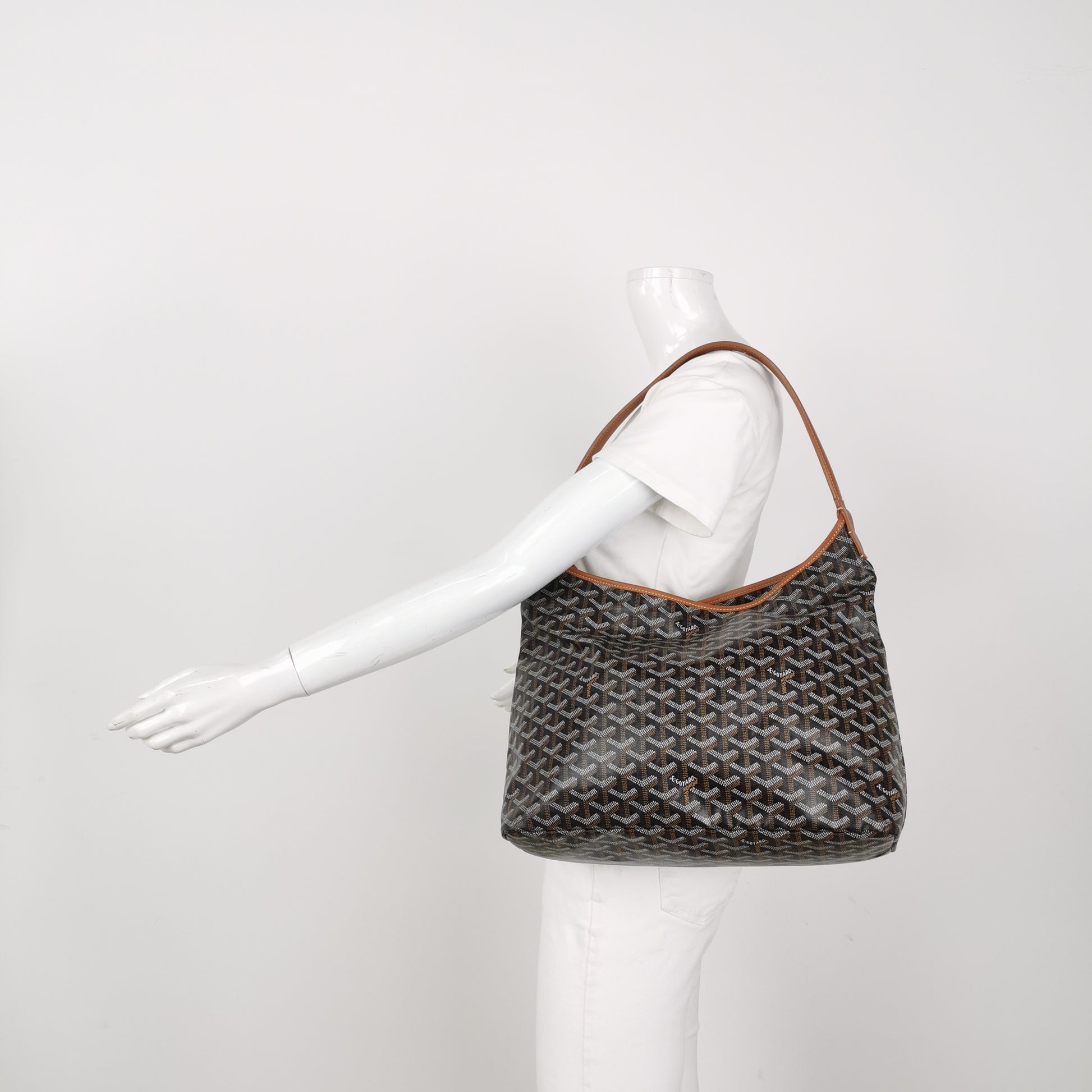 Goyard Boheme Hobo Noir Tan
