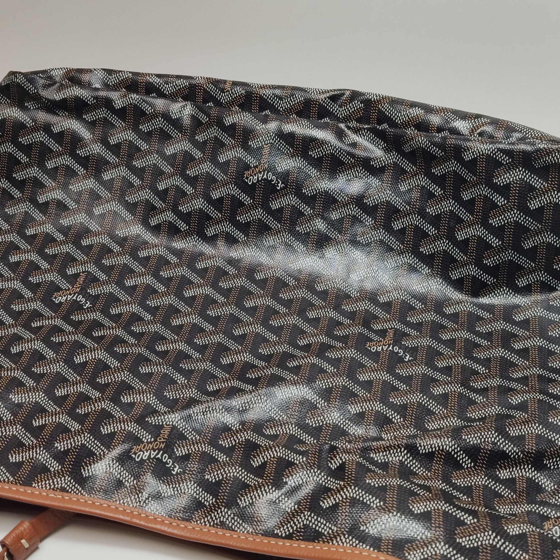 Goyard Boheme Hobo Noir Tan