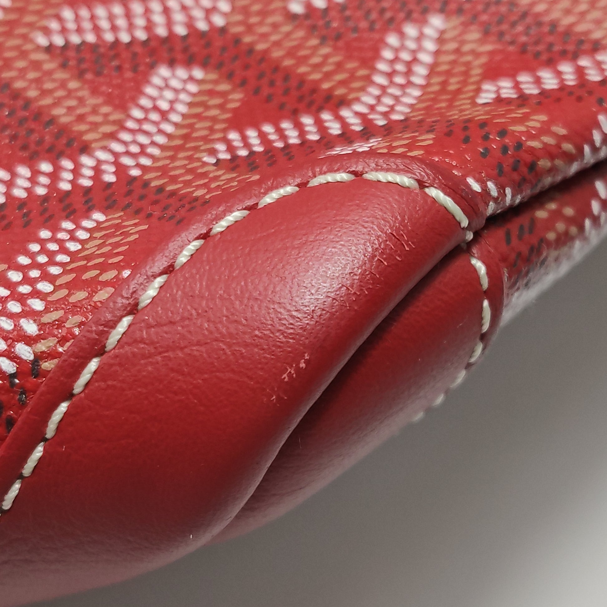 Goyard Artois PM Red