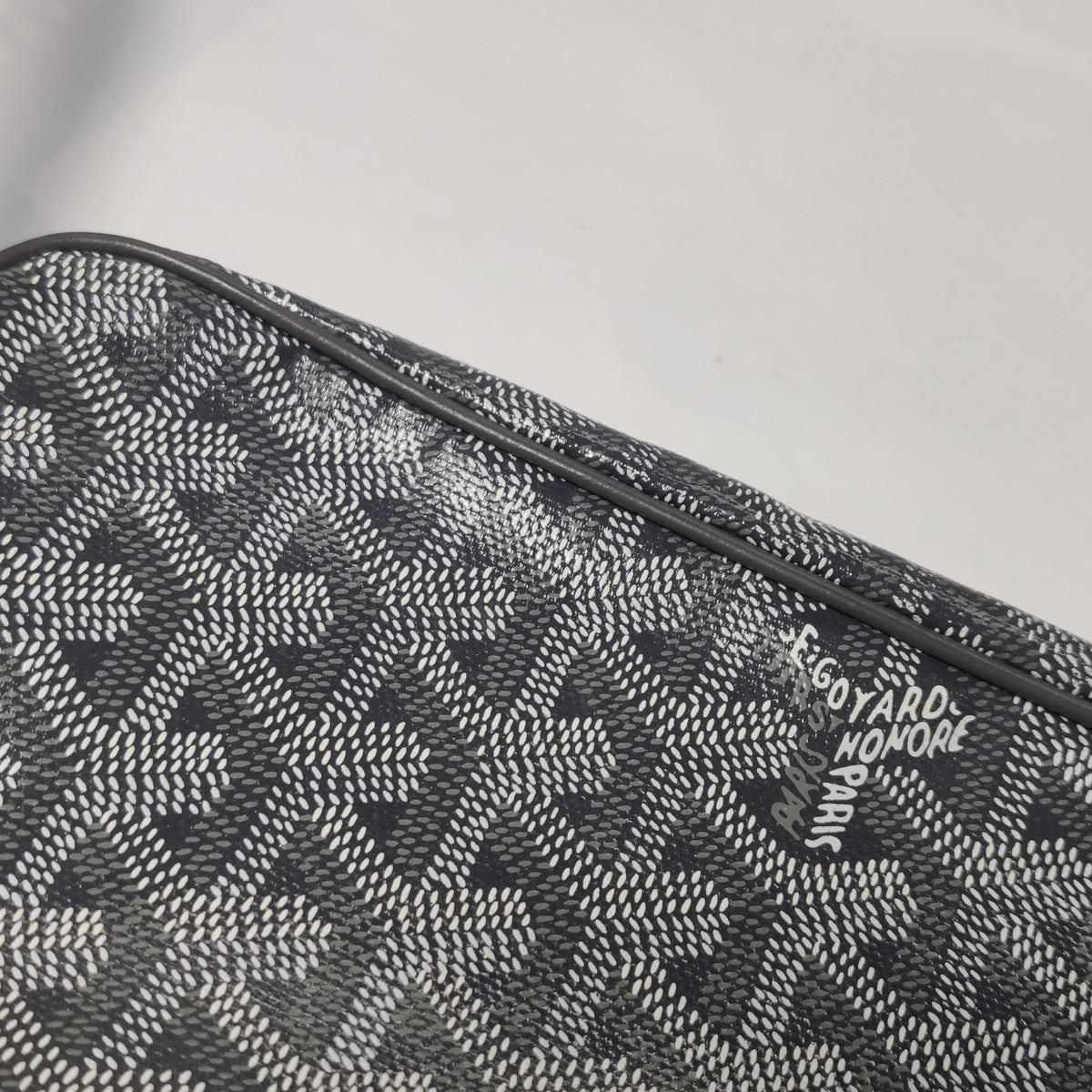 Goyard Cap Vert Crossbody Gray