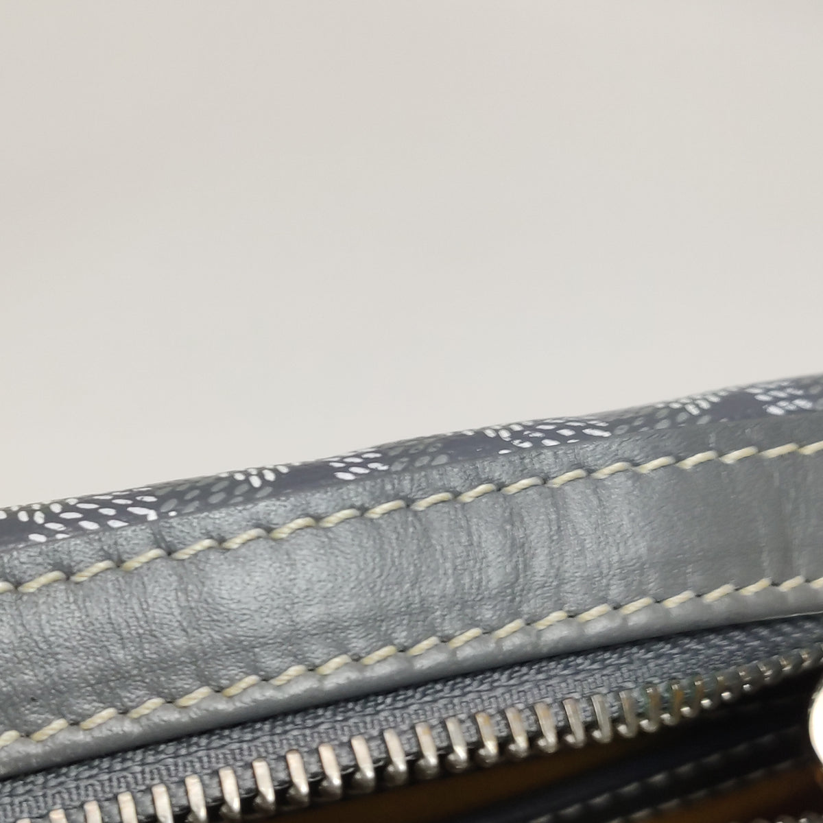 Goyard Cap Vert Crossbody Gray
