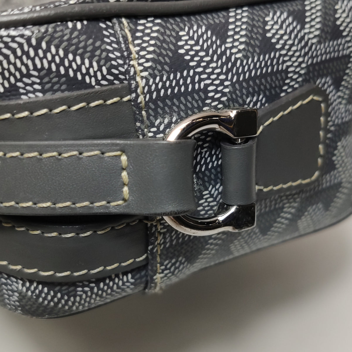 Goyard Cap Vert Crossbody Gray