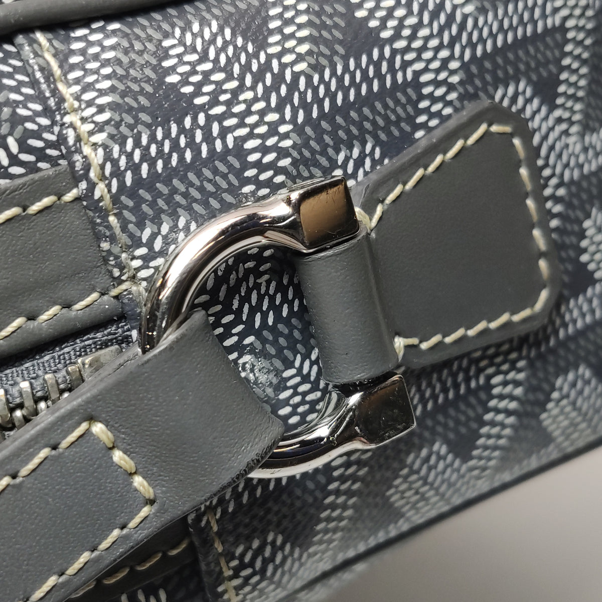 Goyard Cap Vert Crossbody Gray