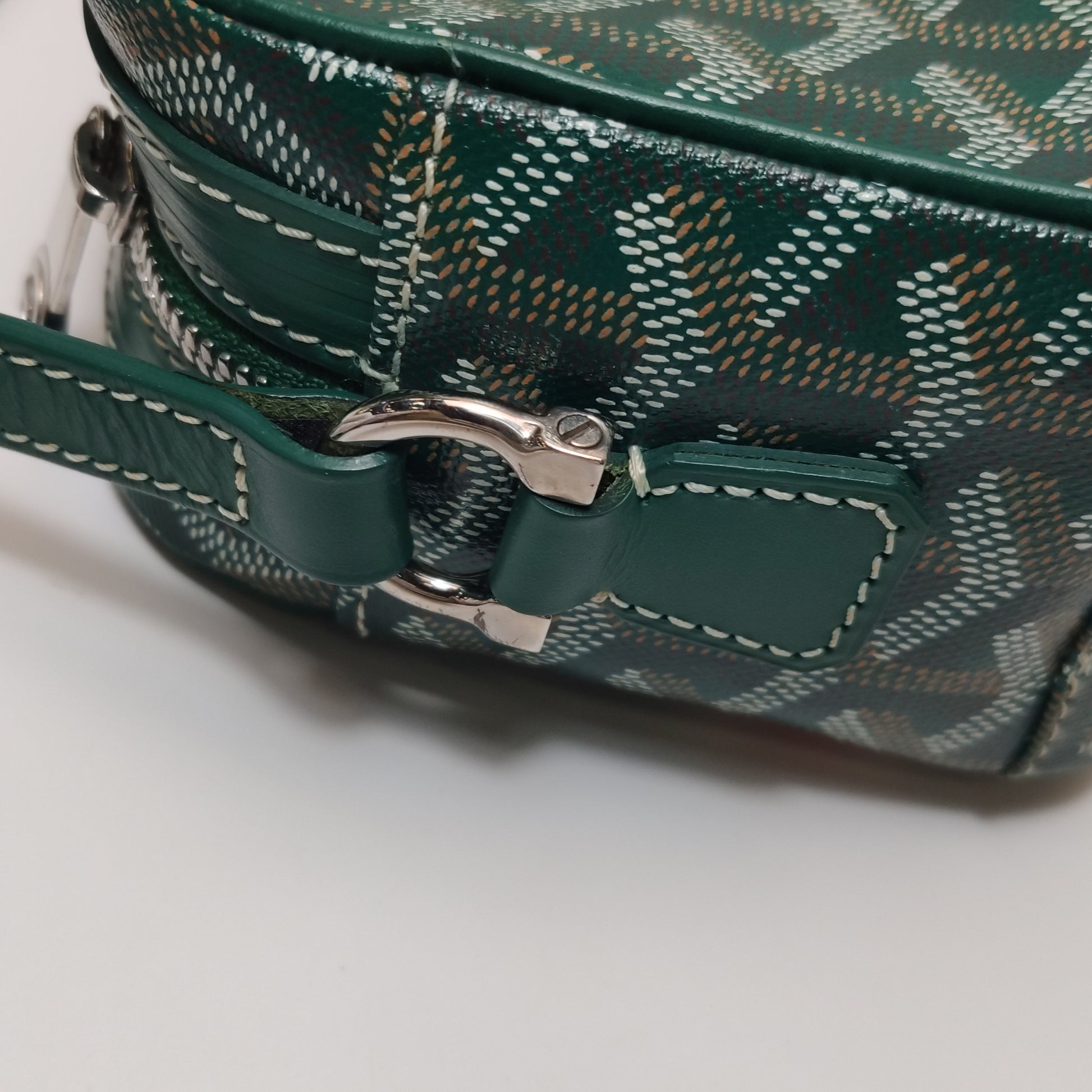 Goyard Cap Vert Crossbody Green