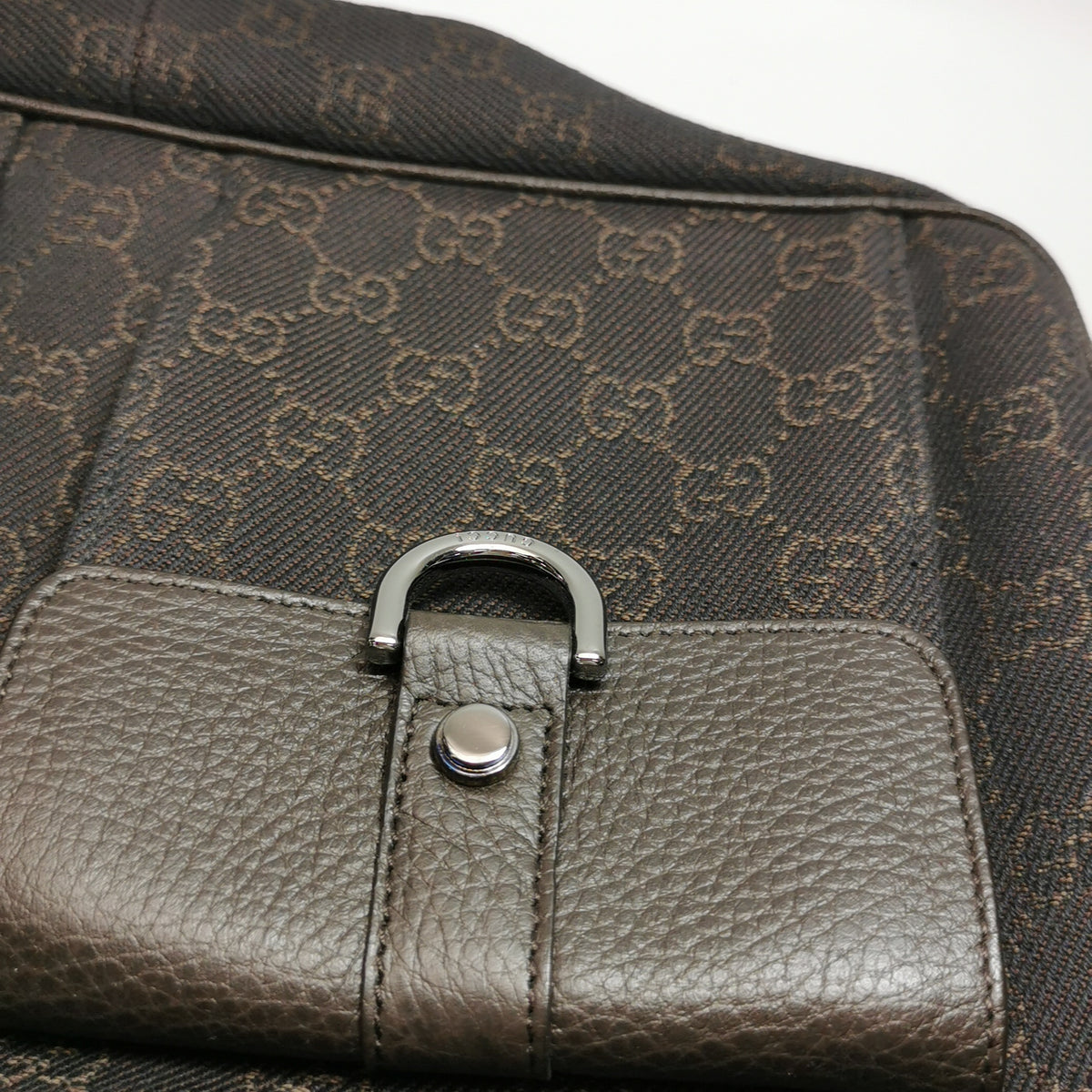 Gucci Abbey Pocket Hobo Shoulder Bag Brown