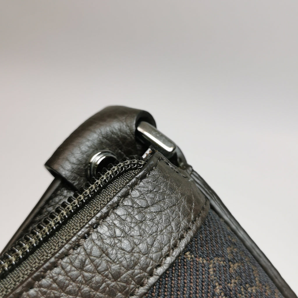 Gucci Abbey Pocket Hobo Shoulder Bag Brown