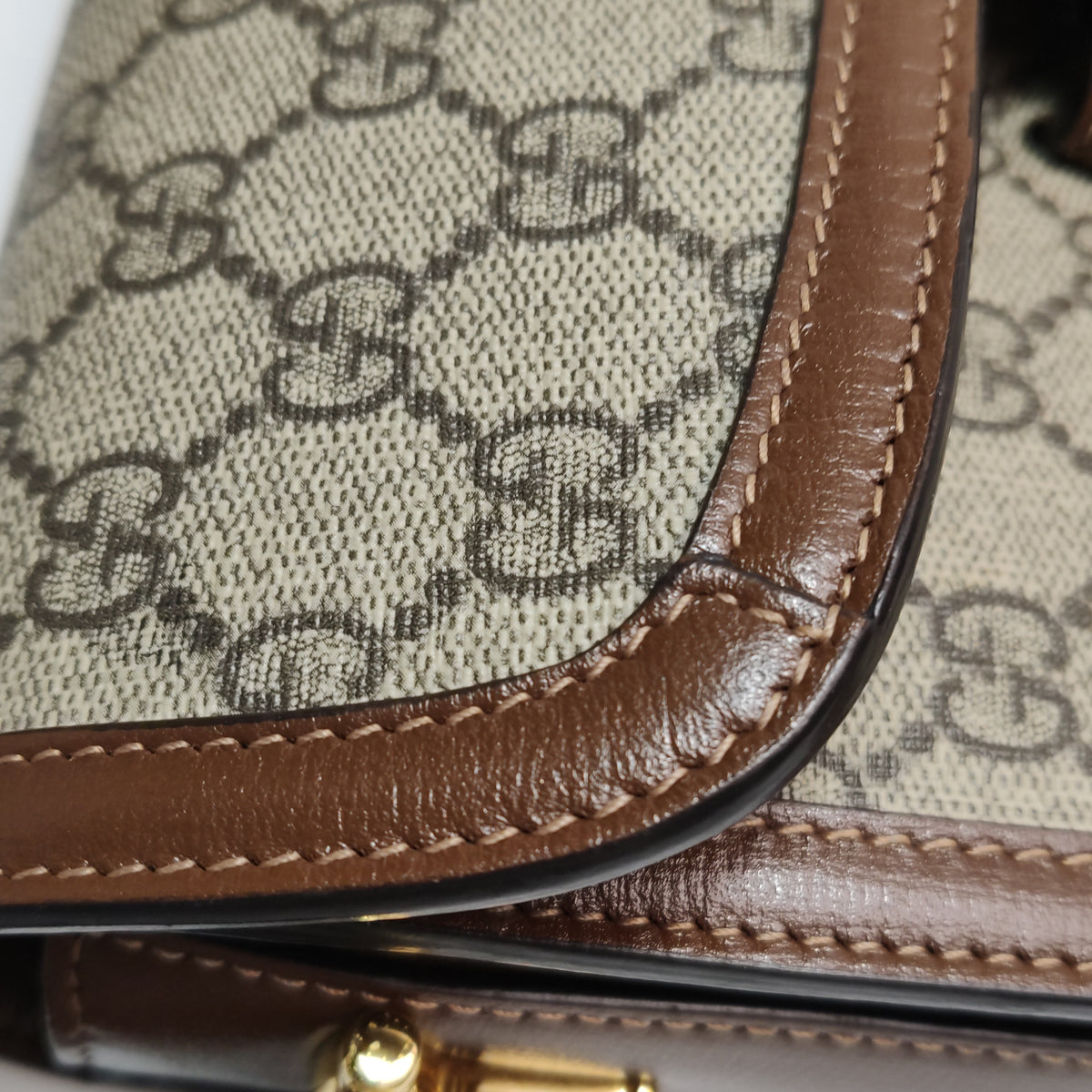 Gucci Horsebit Shoulder Bag Supreme Canvas