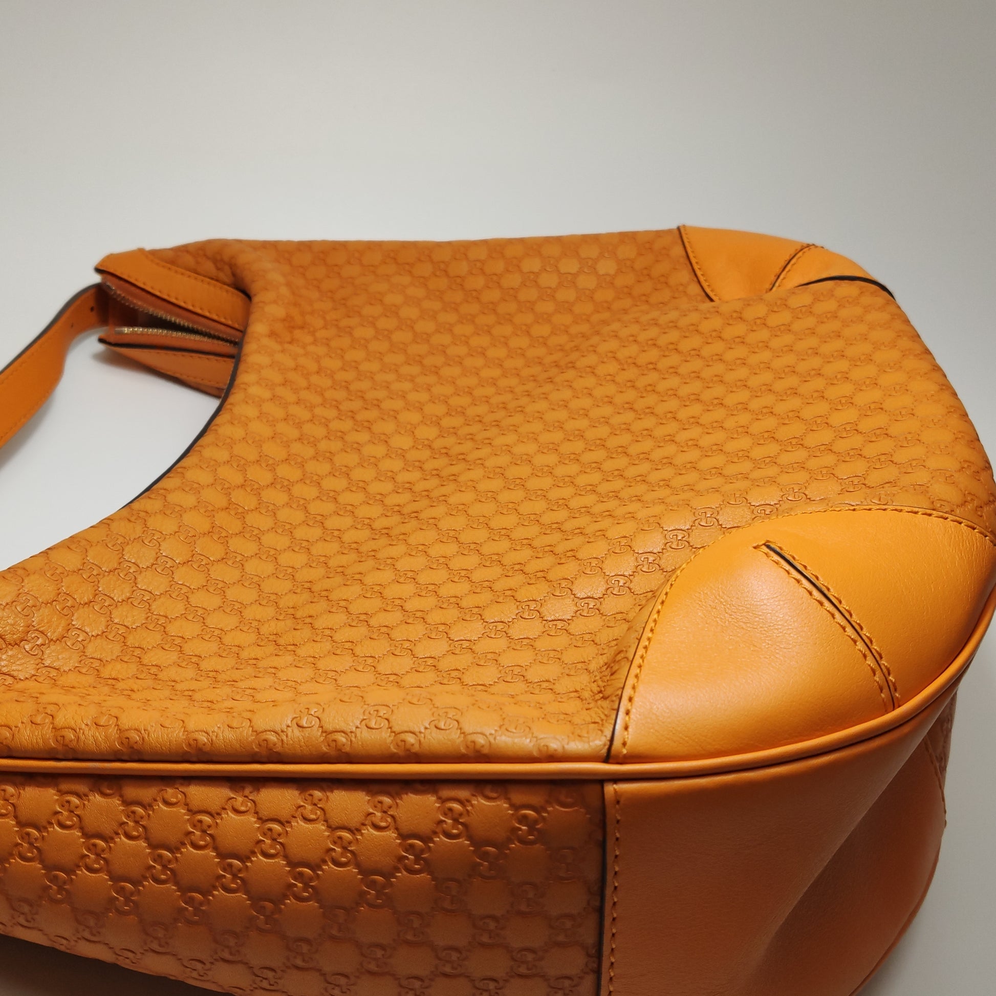 Gucci Microguccissima Nice Shoulder Bag Orange