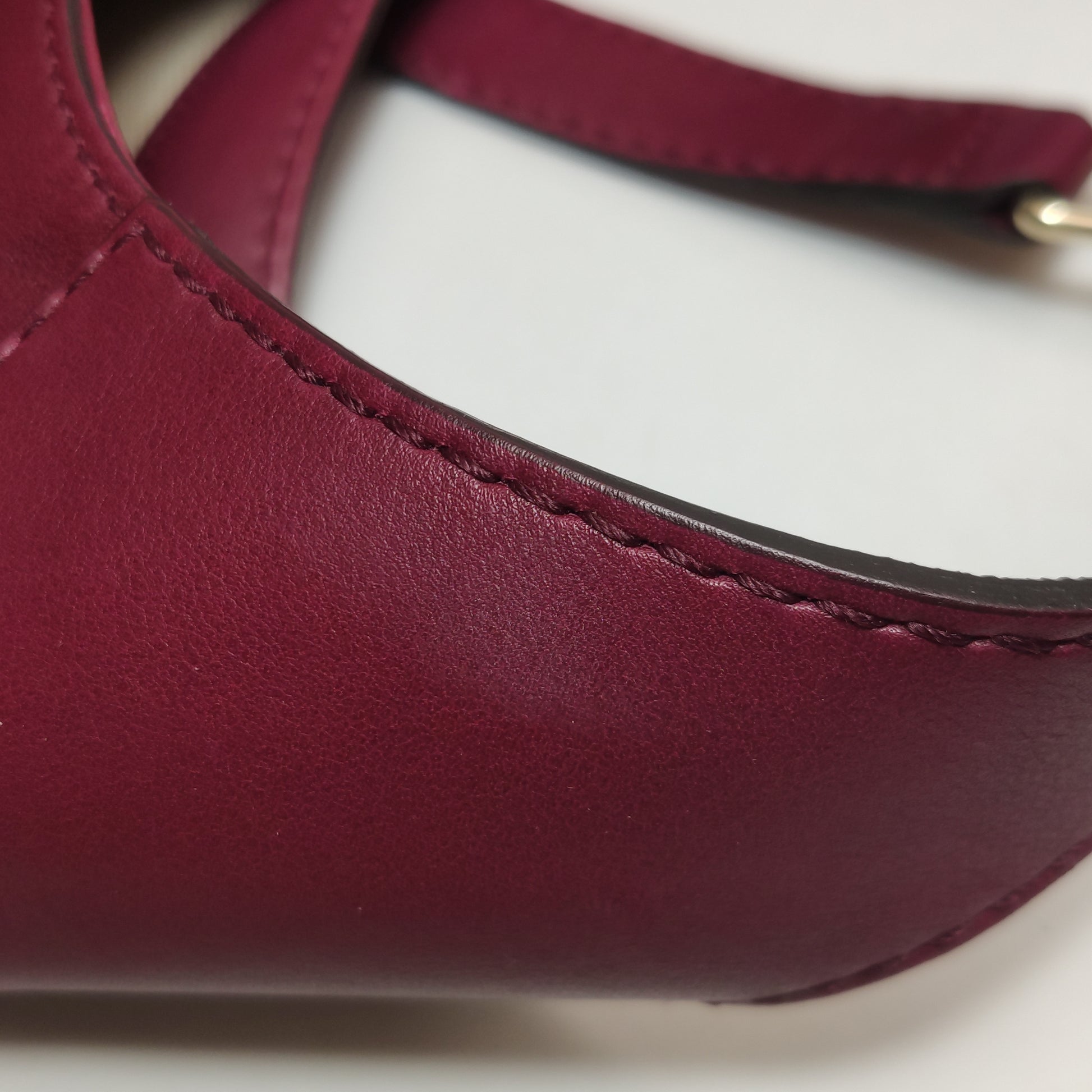 Gucci Jackie Medium Dark Red
