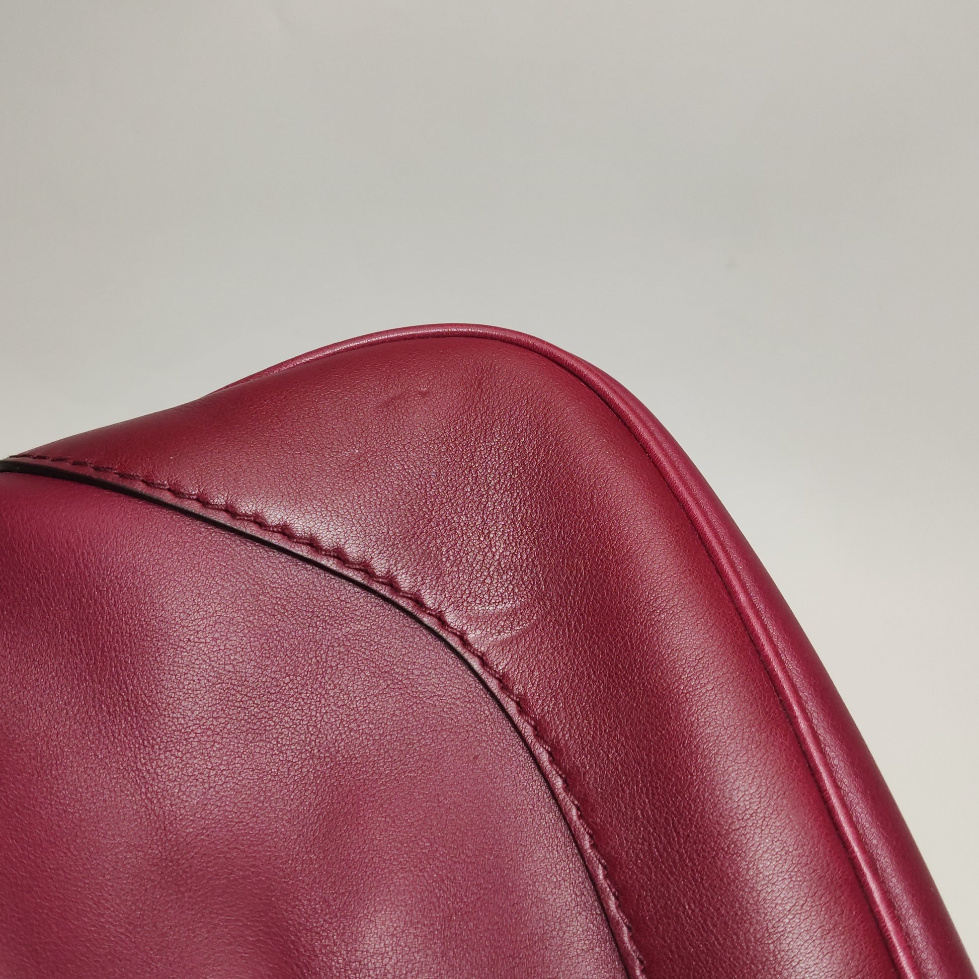 Gucci Jackie Medium Dark Red