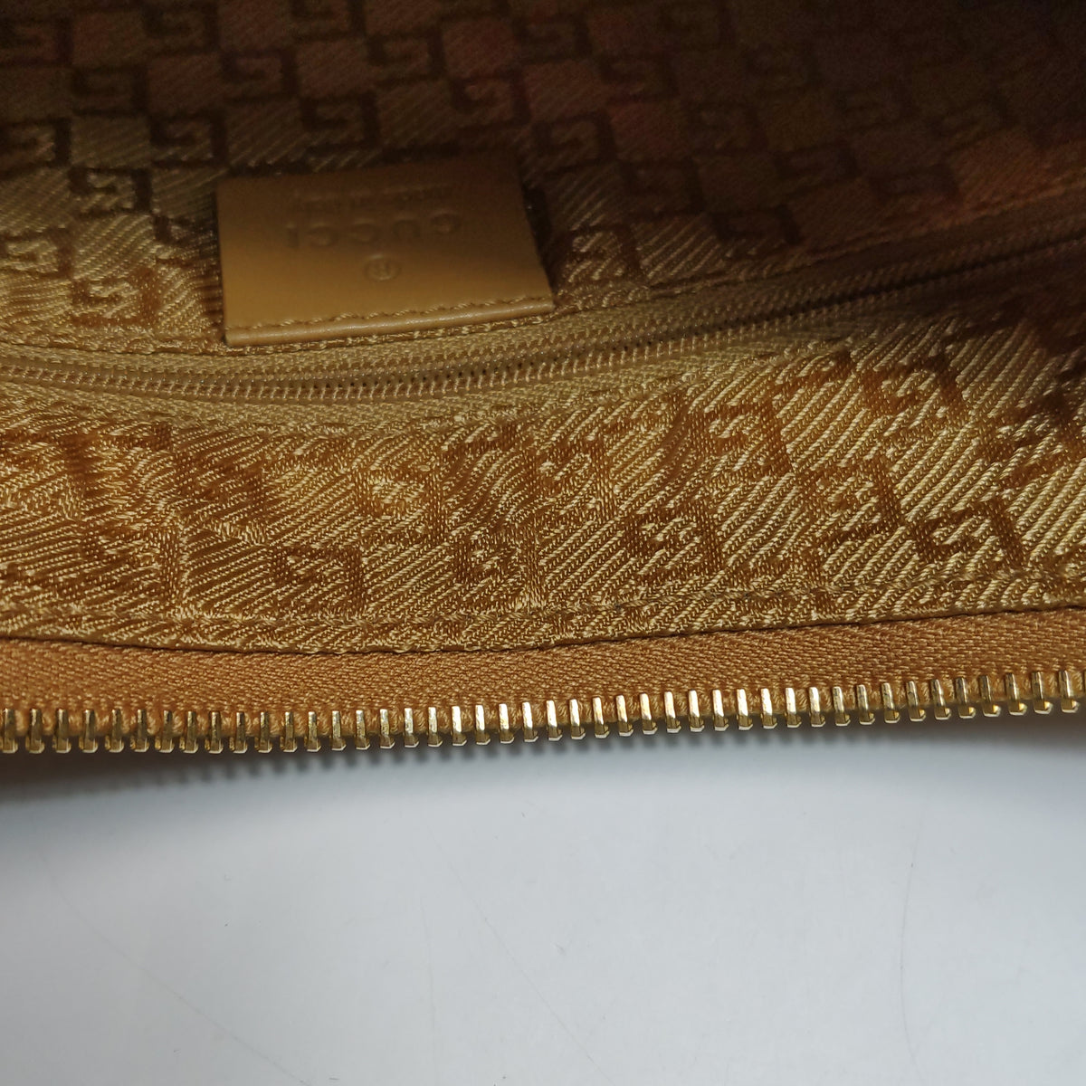 Gucci Jackie Suede Trim Pink