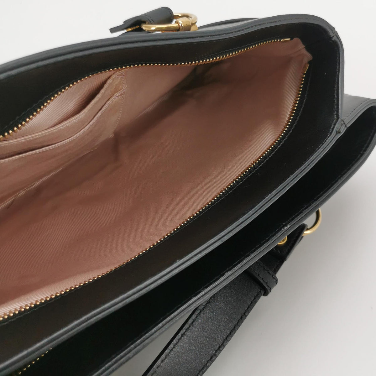 Gucci Double G Arli Shoulder Bag Black