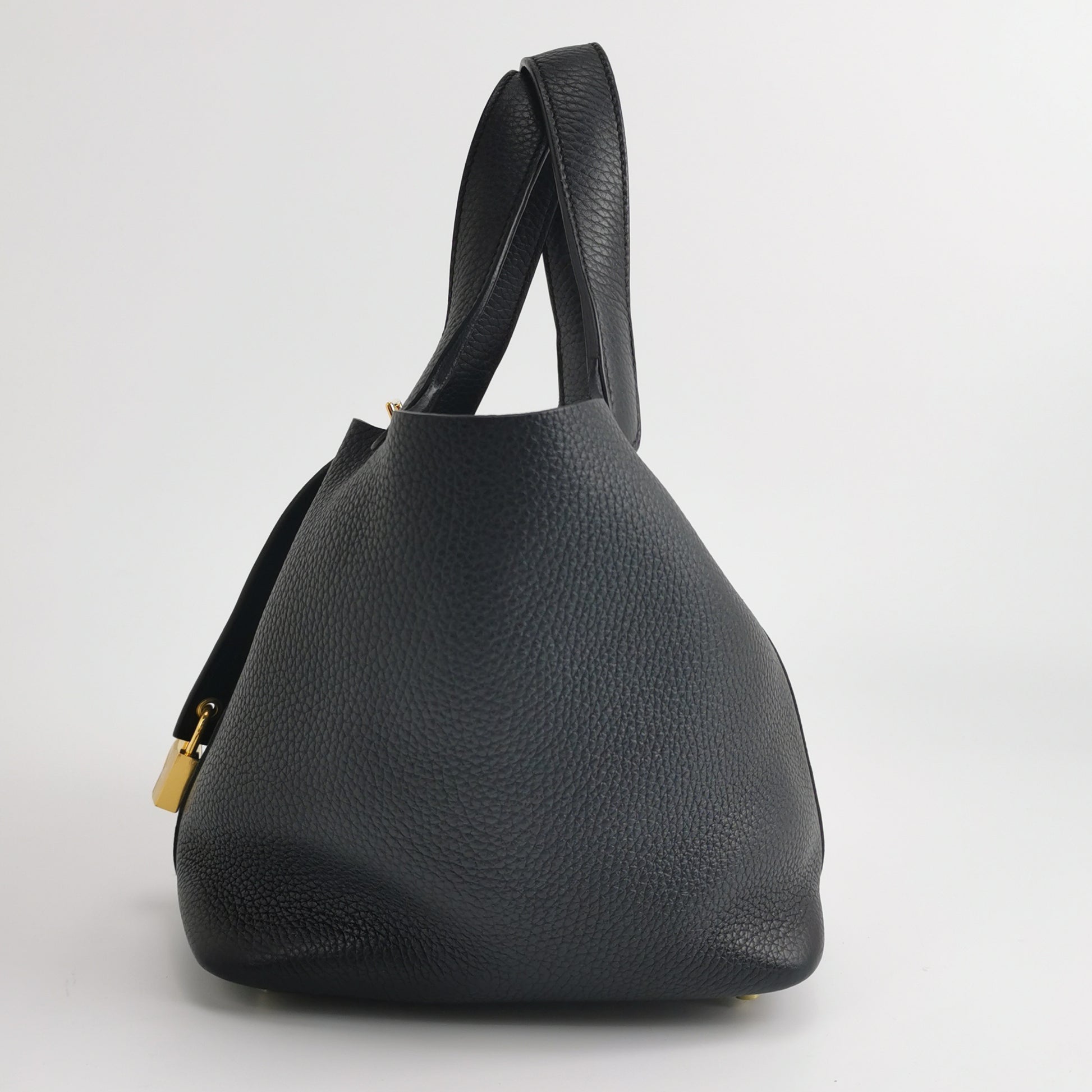Hermès Picotin 18 Clemence Black GHW