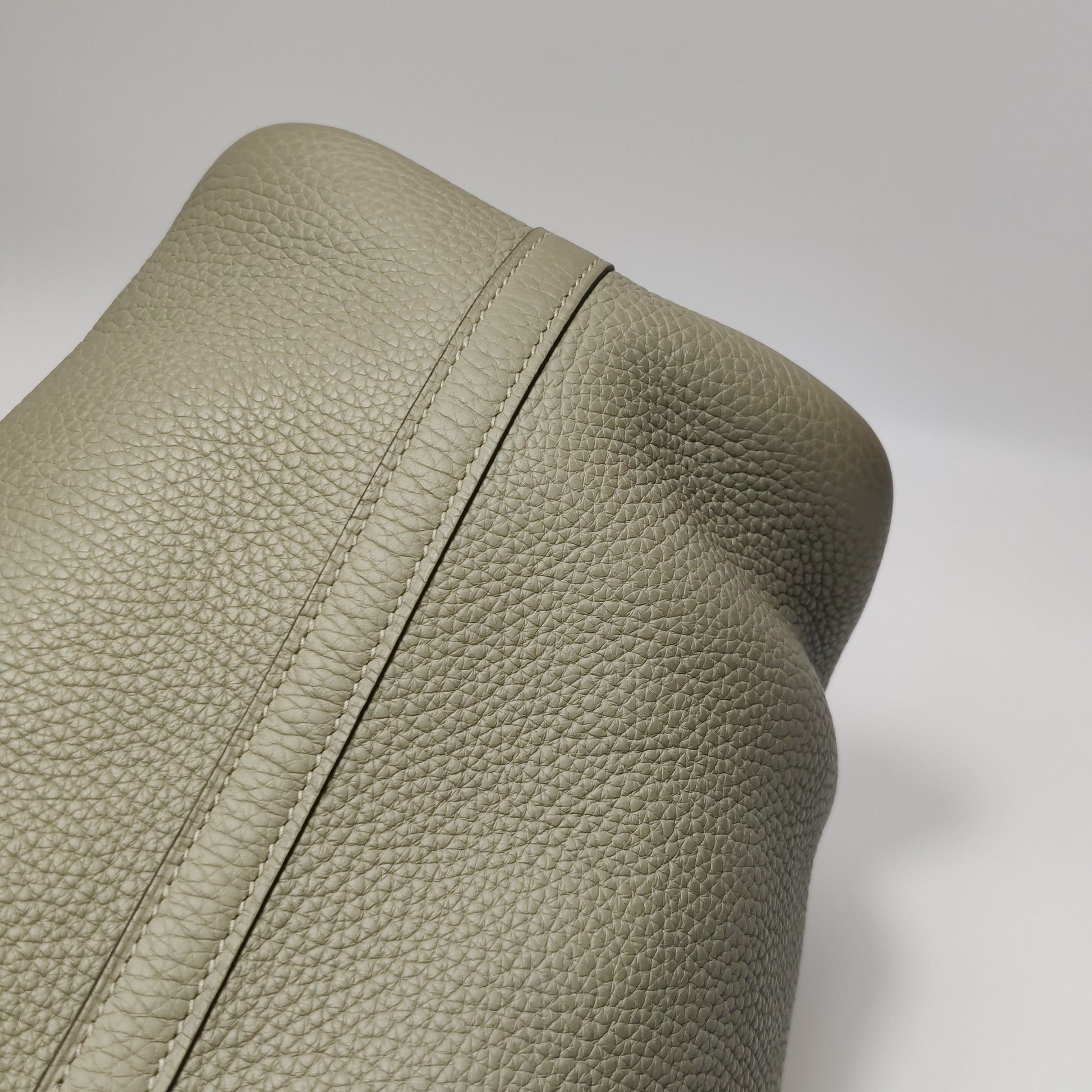 Hermes Picotin 18 Sauge Green SHW