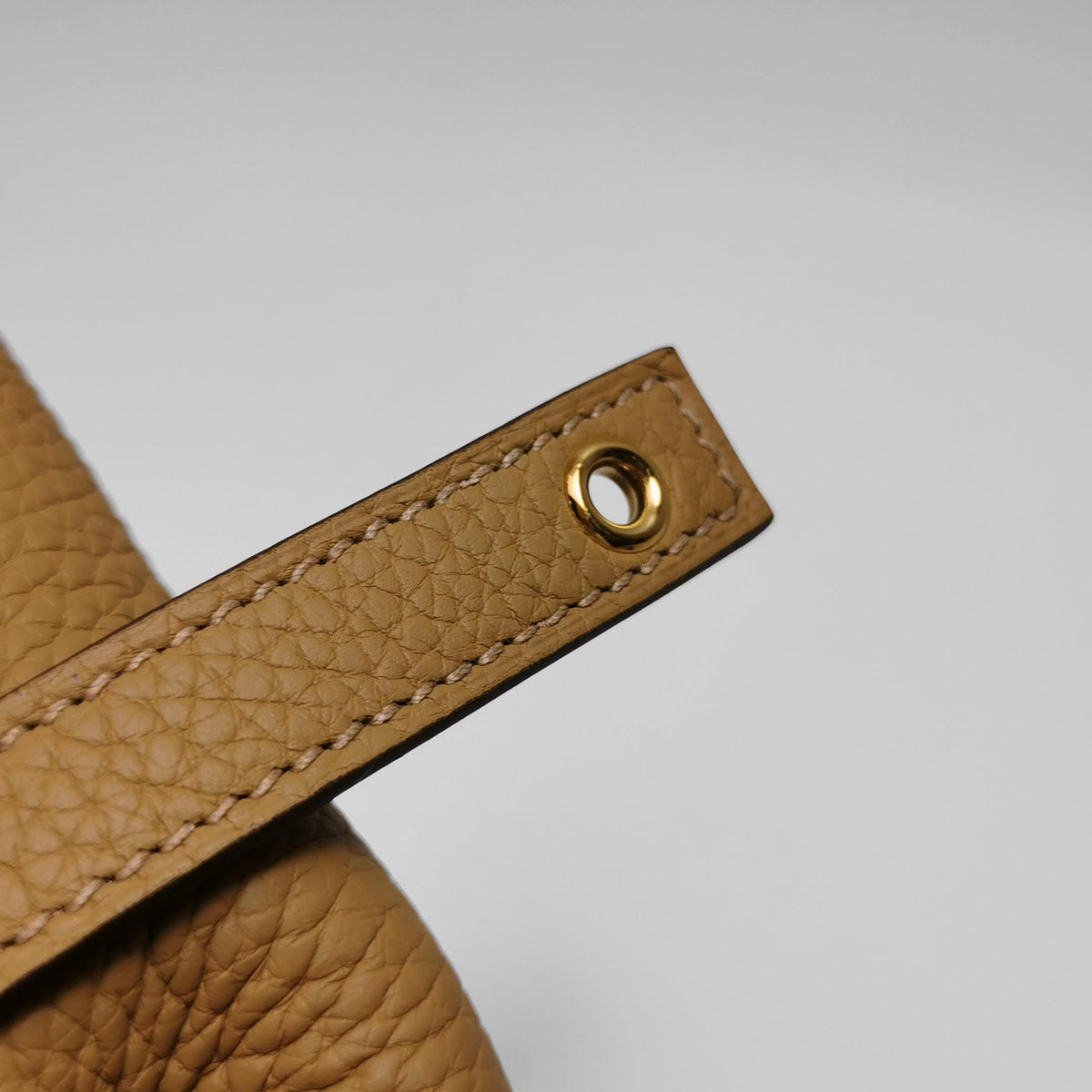 Hermès Picotin 18 Biscuit Taurillon Clemence