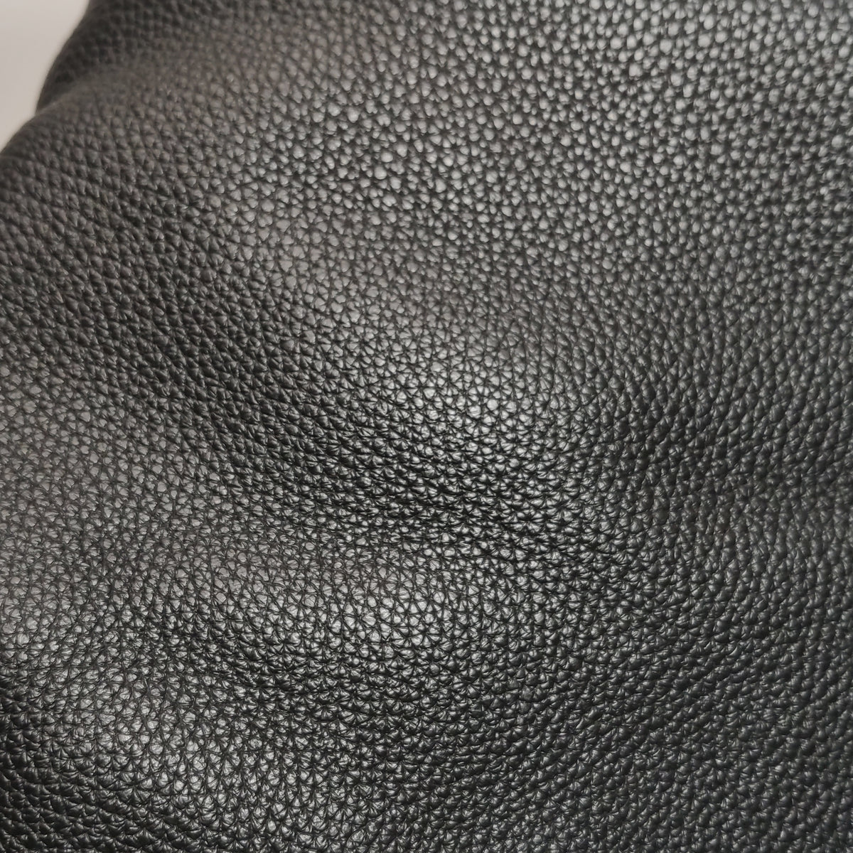 Hermès Picotin 26 Clemence Black GHW