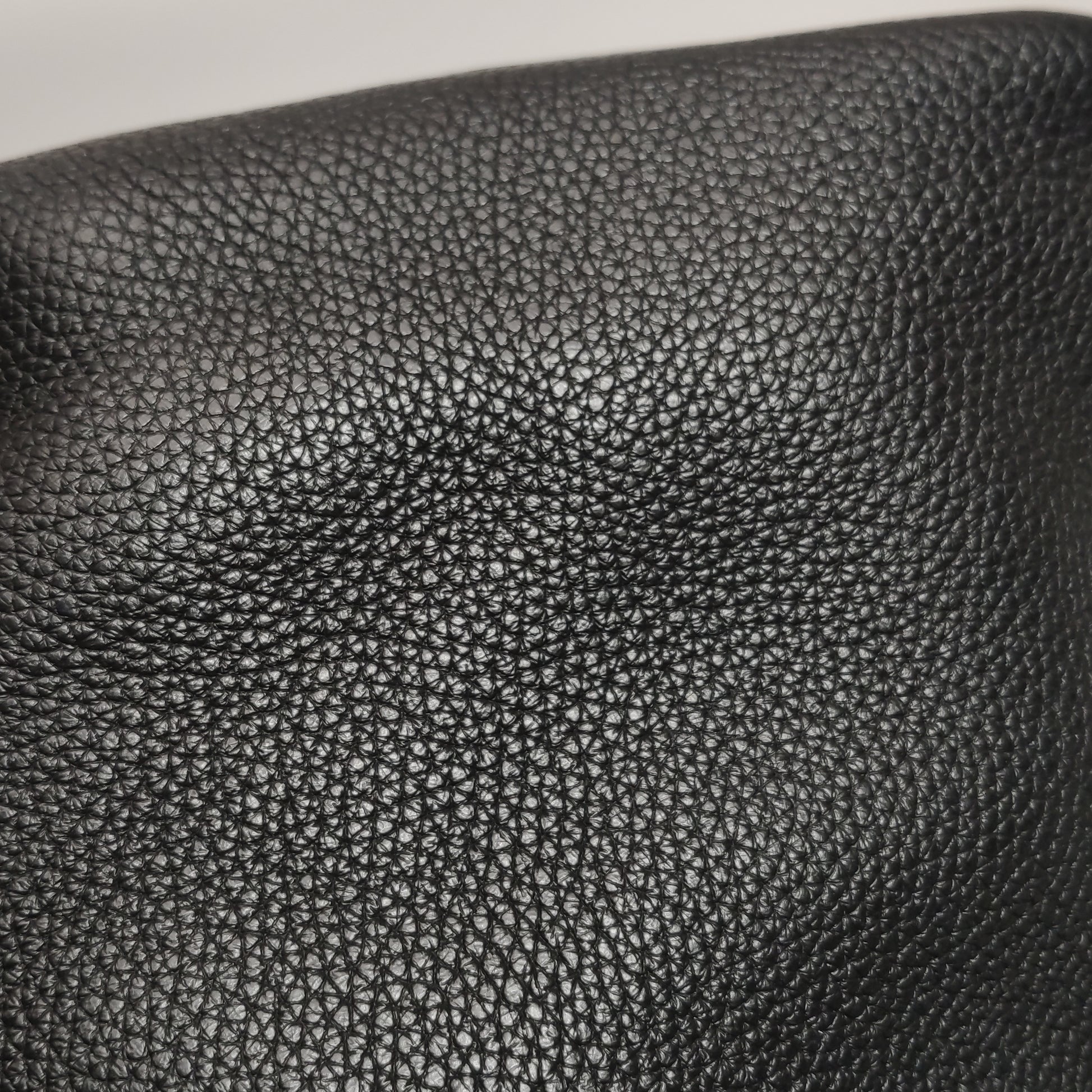 Hermès Picotin 26 Clemence Black GHW