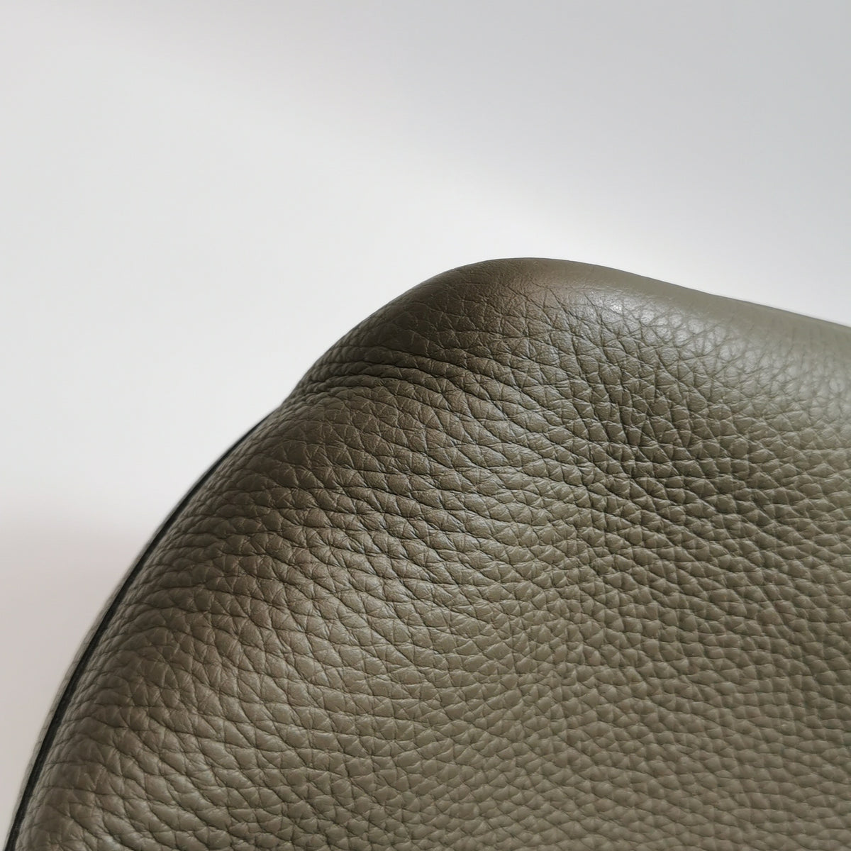 Hermès Picotin 18 Taurillon Clemence Étain