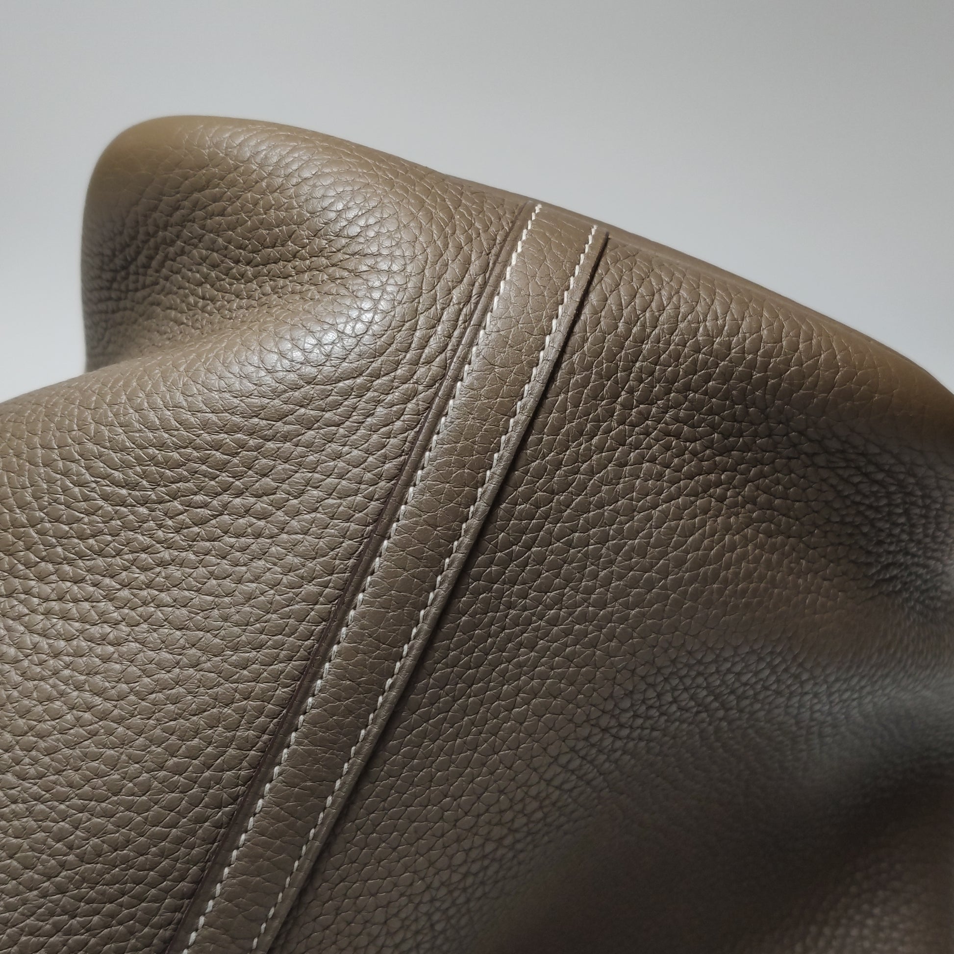 Hermès Picotin 22 Clemence Etoupe GHW