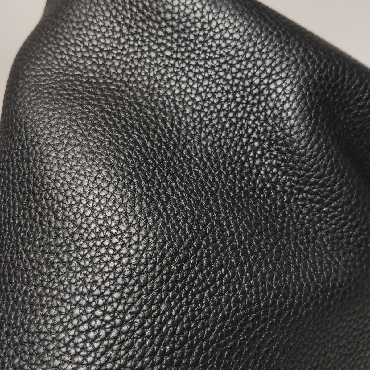 Hermès Picotin 22 Taurillon Clemence Black