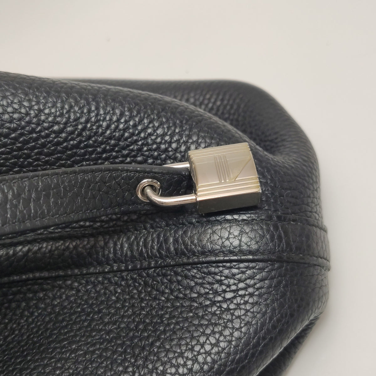 Hermès Picotin 22 Taurillon Clemence Black
