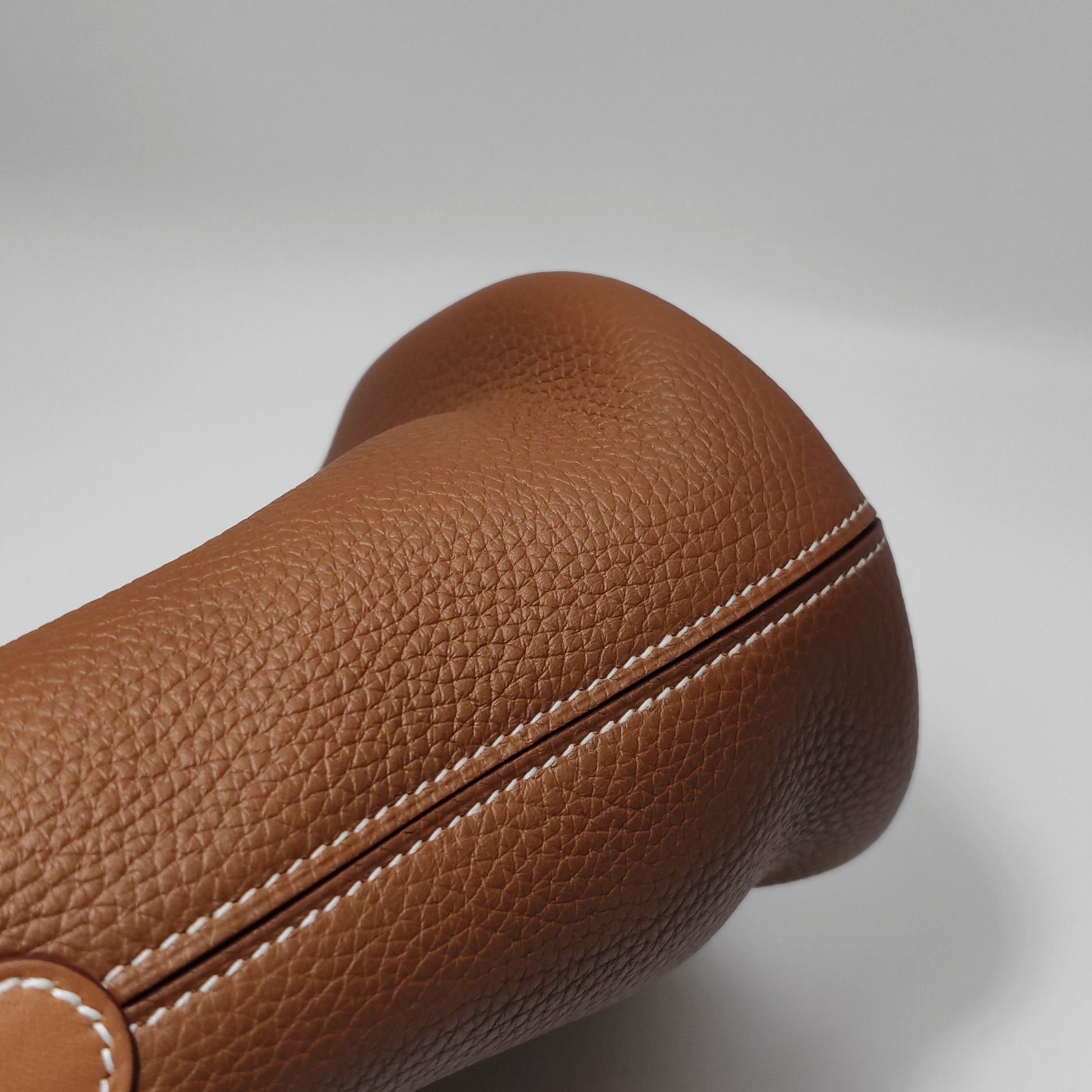 Hermes In The Loop 18 Gold SHW