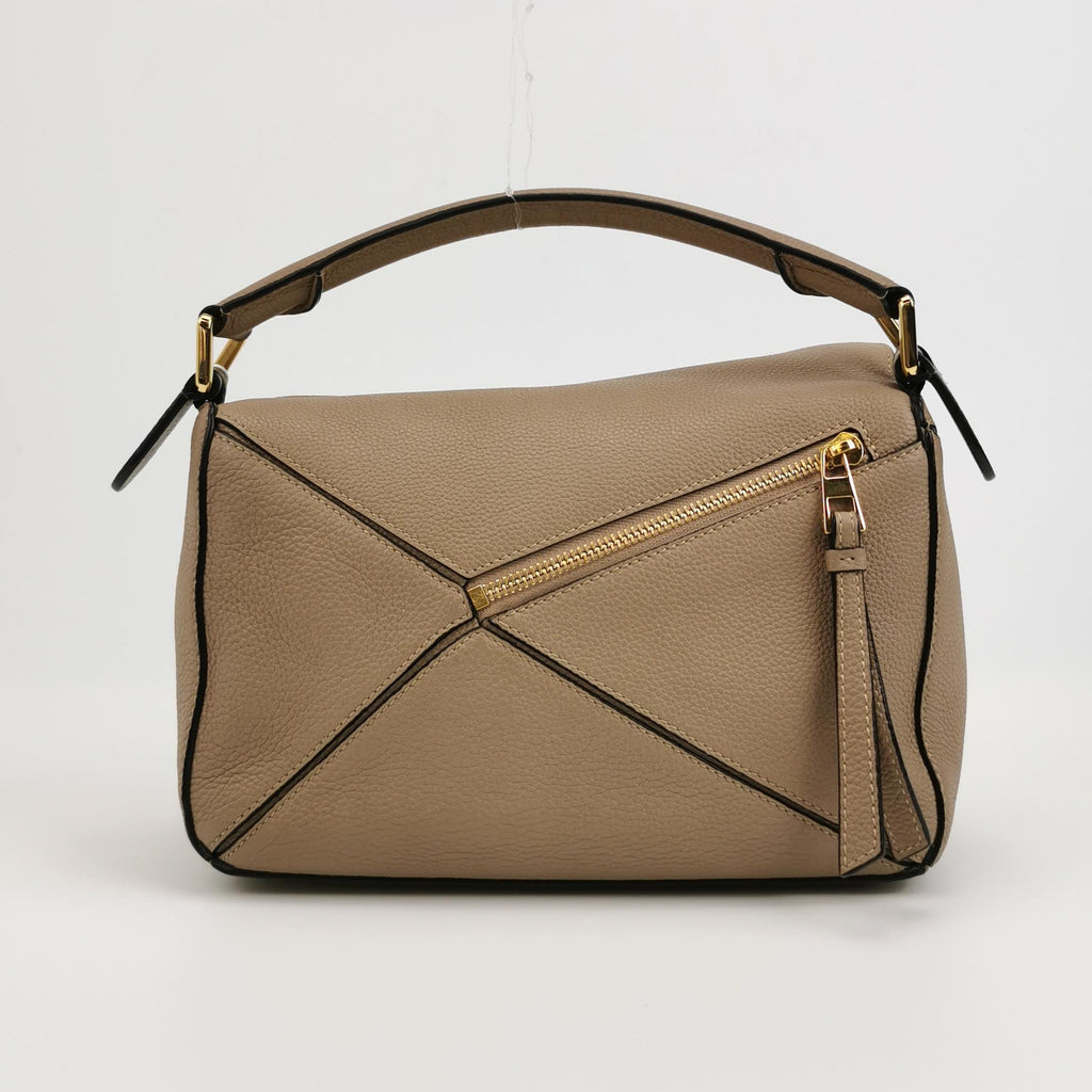 Loewe Puzzle Small Grained Sand GHW