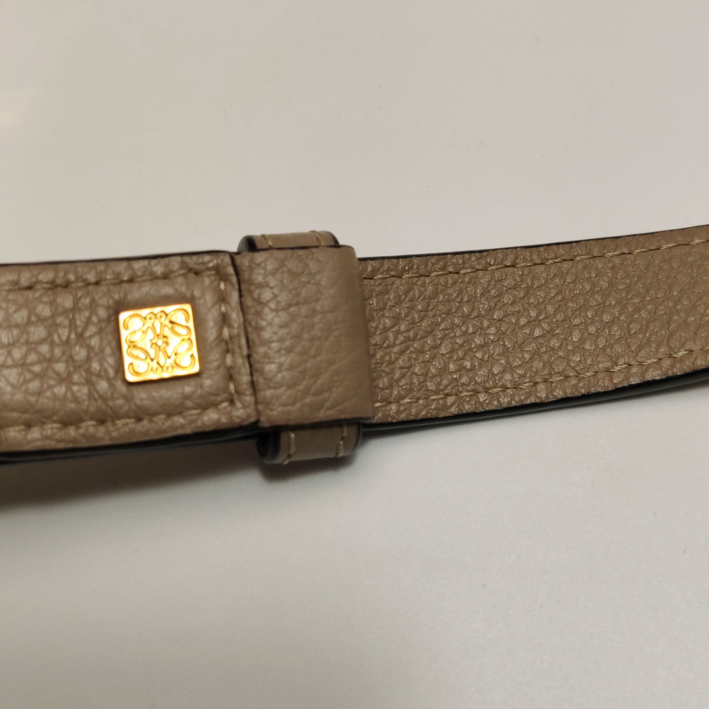 Loewe Puzzle Small Grained Sand GHW