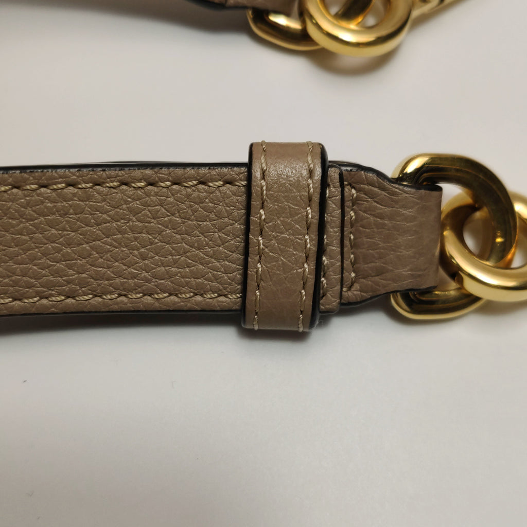 Loewe Puzzle Small Grained Sand GHW