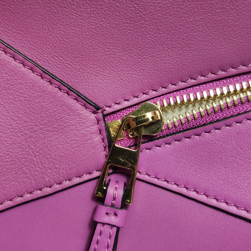 Loewe Puzzle Hobo Magenta