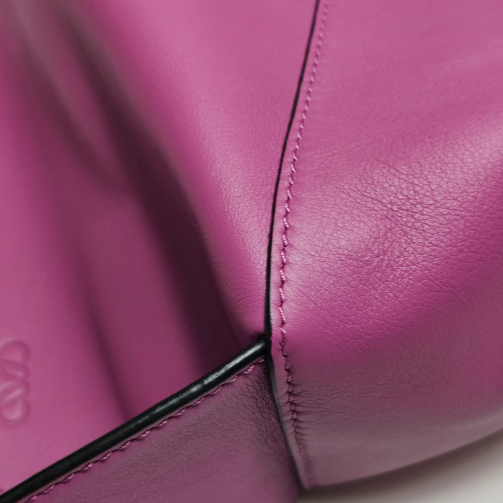 Loewe Puzzle Hobo Magenta